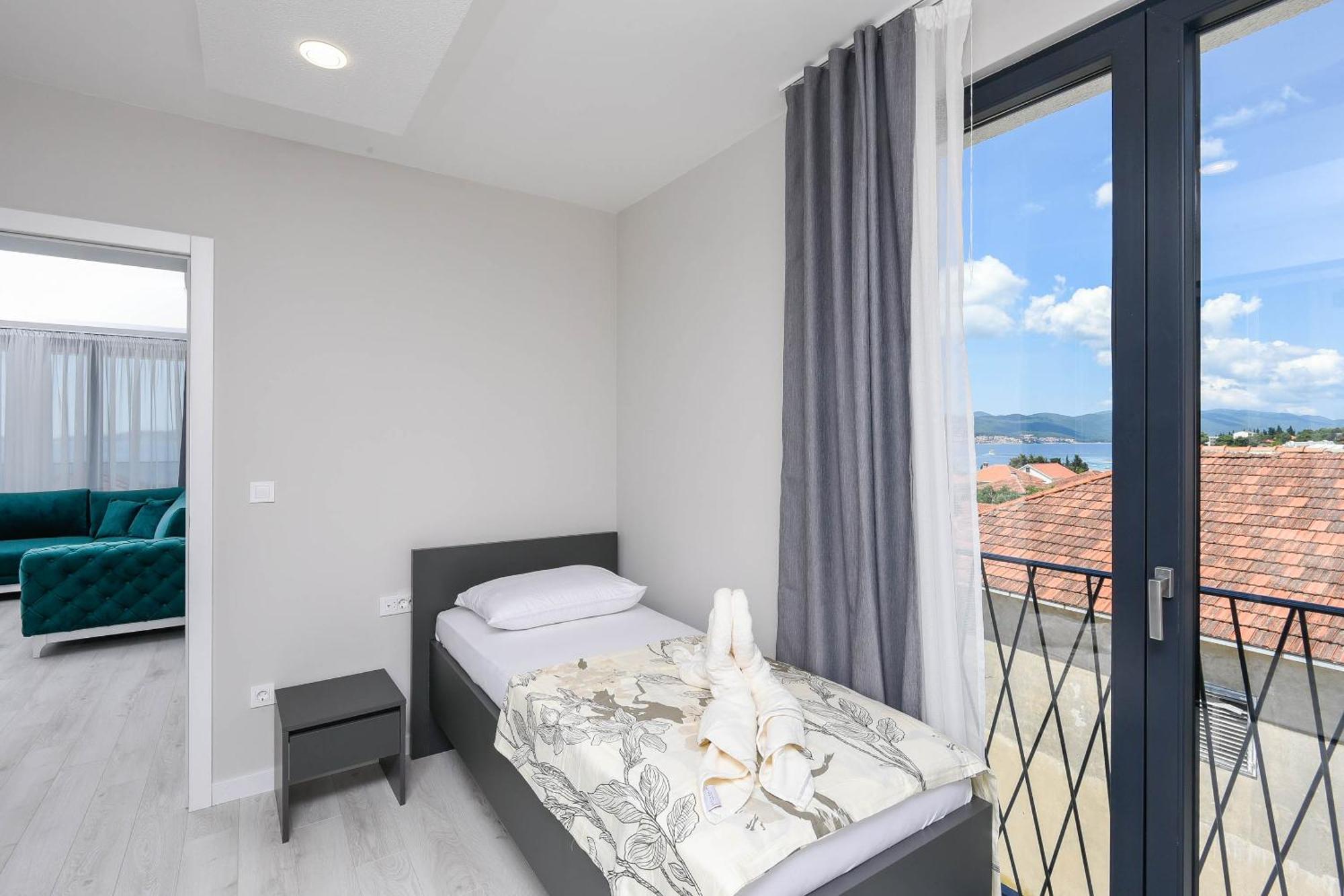 Sunny Day Luxury Holiday Apartments Orebić Exteriör bild
